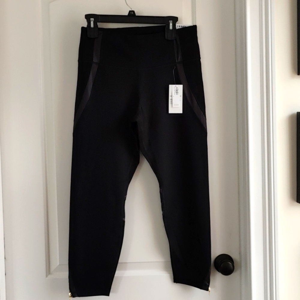 NWT Old Navy 7/8 ankle leggings